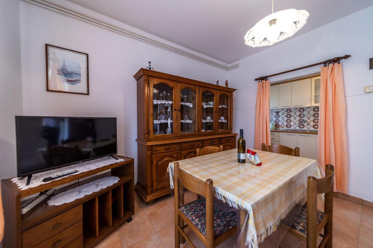 Apartmani Bozica Barbat na Rabu Eksteriør bilde